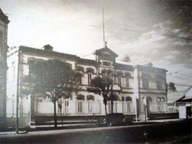 ESCUELA DE SALUBRIDAD