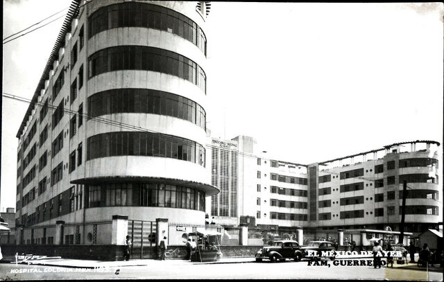 Se inaugura el Hospital Colonial de color de los ferrocarriles nacionales de México.