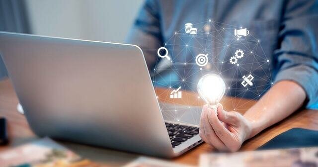 Agentes publicitarios.