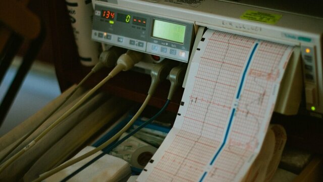 Dr. Paul Dudley, pionero del electrocardiógrafo