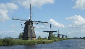 Création des moulins à vents