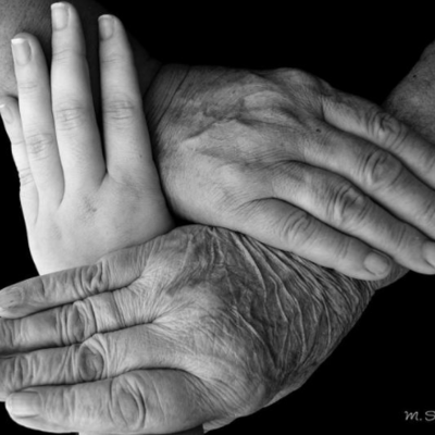 Timeline: Eje cronológico de tres generaciones