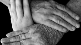 Timeline: Eje cronológico de tres generaciones