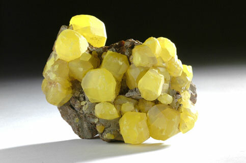 Notevole incremento della produzione di zolfo in Sicilia