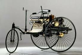première automobile à essence