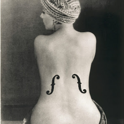 Timeline: NUDO DI DONNA