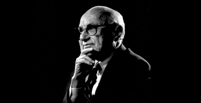 Milton Friedman presenta la versión sobre rol de las empresas.