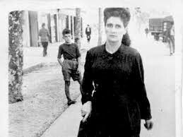 Generosa Cortina és detinguda per la Gestapo.