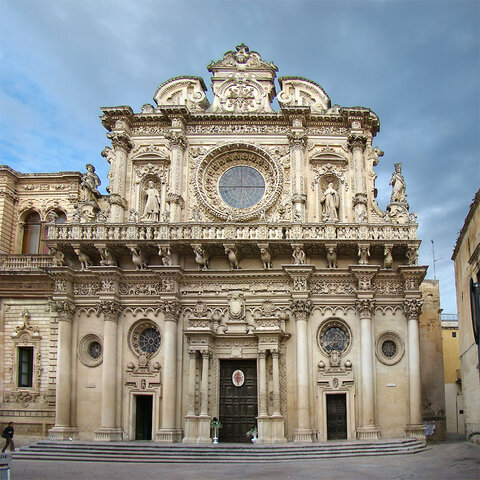 Basílica de la santa cruz en Lecce