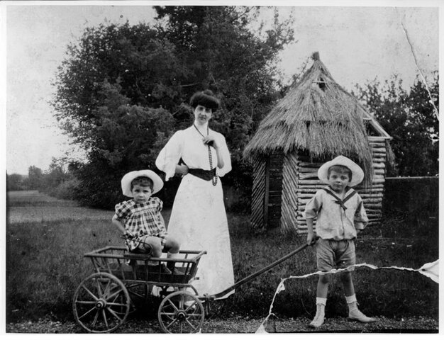 Naissance d'Antoine de Saint-Exupéry