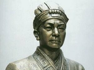 Aparición del papel.