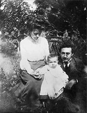 Albert y Mileva tienen una hija