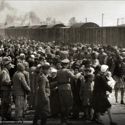 Timeline: Dates clés de la Shoah