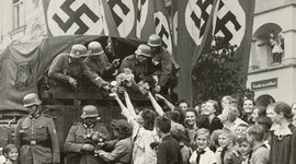 Timeline: The nazi rise of power 1933