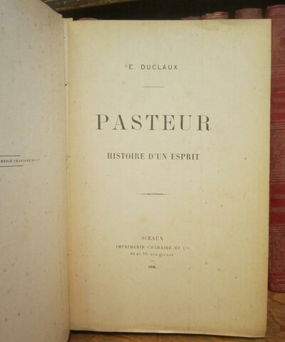 Publicación de la primera biografia de Pasteur