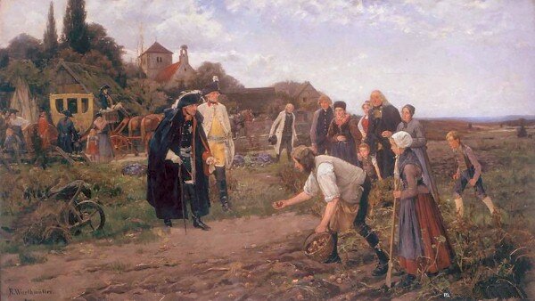 La papa (patata) llega a Europa, desde Sudamérica. Este tubérculo empezó a cultivarse en un momento en que escaseaba el alimento en el continente.