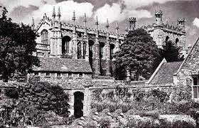 Universidad de Cambridge.