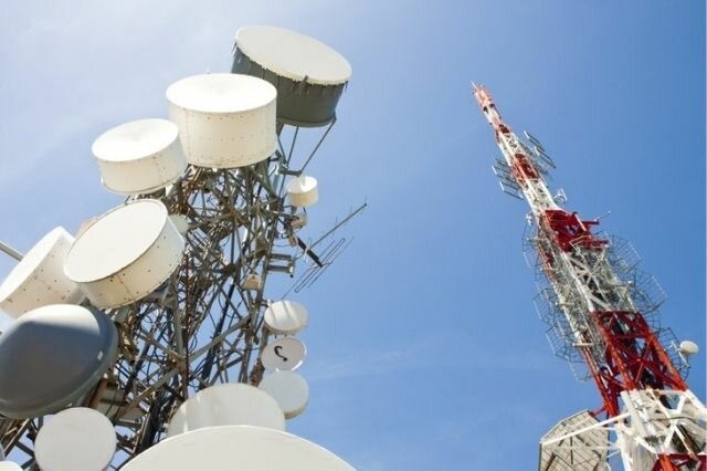 Primer enlace vía microondas