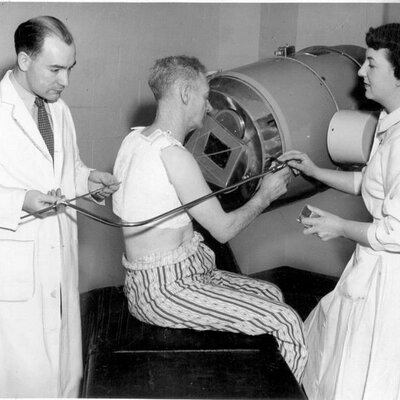 Timeline: Línea del tiempo de la evolución de los tratamiento contra el cáncer - siglo XIX-XX