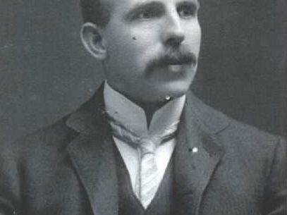 Ernest Rutherford's Gold foil experiment