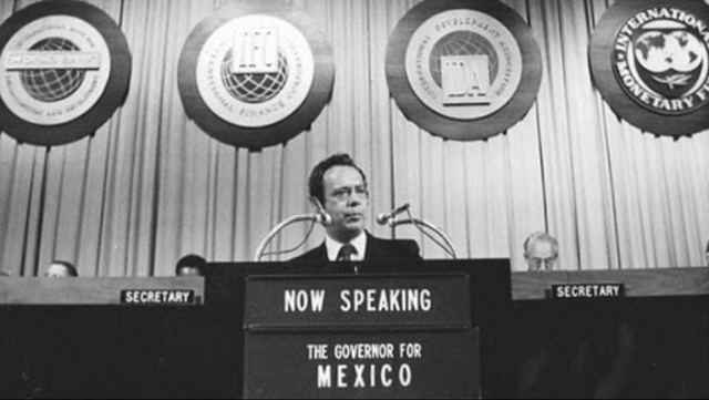 EL FENÓMENO DE LA FÁBRICA MUNDIAL Y LA SUBCONTRATACIÓN INTERNACIONAL