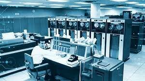 En EE.UU. se activa el primer enlace entre dos computadoras.