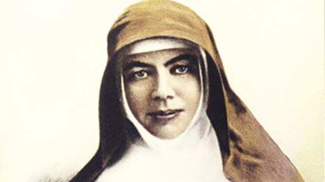 John Paul II visits Australia for Beatification of Mary McKillop.