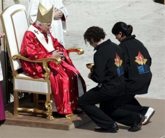 Pope Benedict XVI participates in Sydney Australia in the World Youth Day and announces Spain as the country to host the next one.