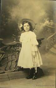 Celia conoce a Estelita