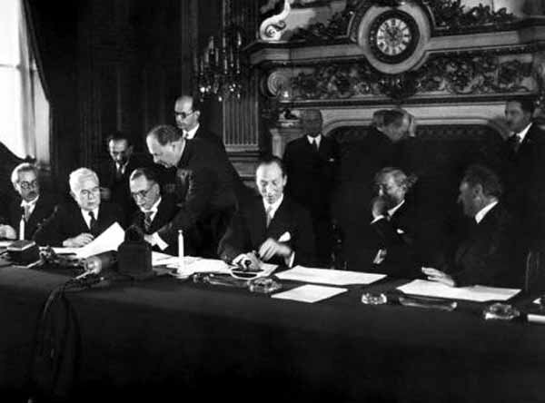 The Franco-Syrian Treaty of Independence was Signed