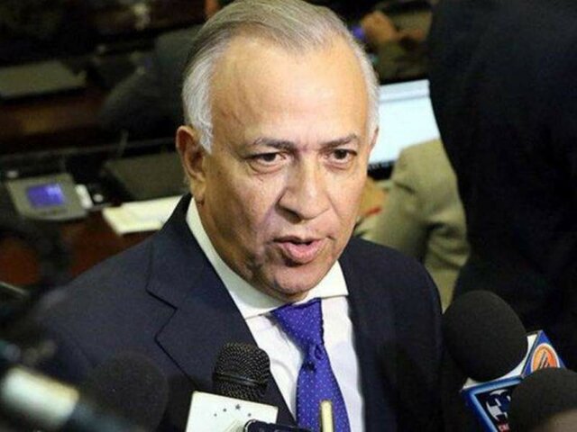 Mauricio Oliva Herrera