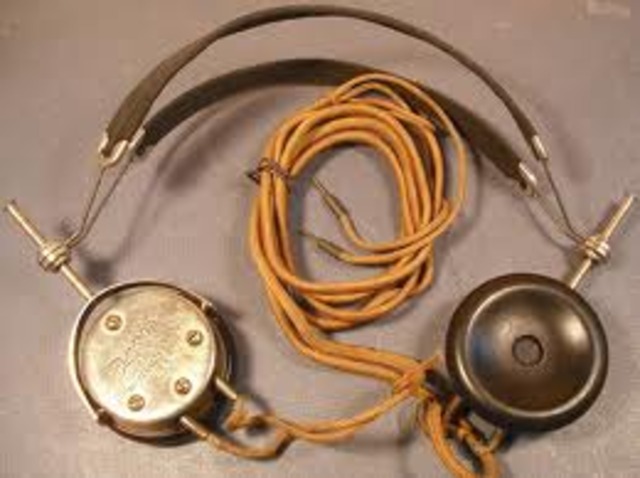 early headphones