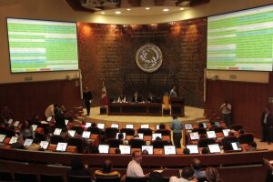 Se aprueba el dictamen y la modificación al artículo 73.