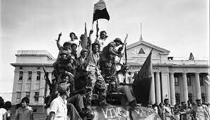 Movimiento Revolucionario