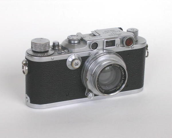 First 35mm still camera developed