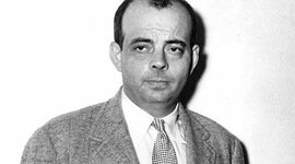 Timeline: Antoine de Saint-Exupéry Biographie