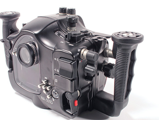 EG&G develops extreme depth underwater camera for U.S. Navy.