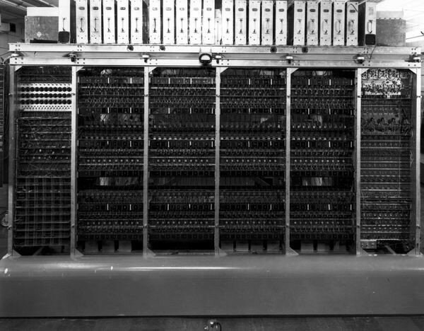 Creación del MANIAC I