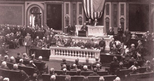 Wilson presenta al Congreso de los EEUU sus 14 puntos