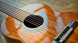 Timeline: История создания гитары