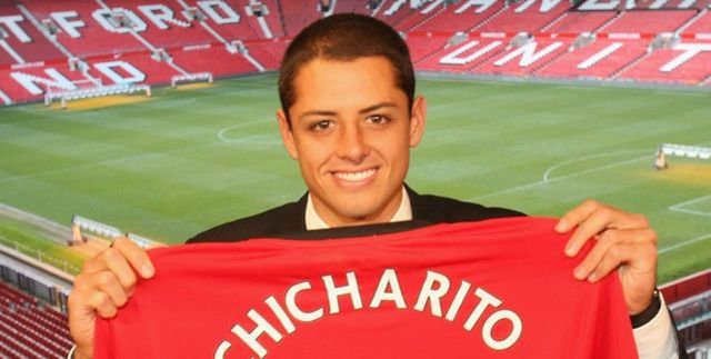 firma con Manchester United
