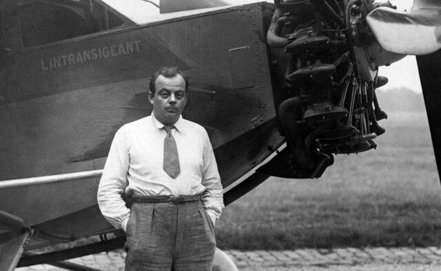 1931 MAI  Saint-Exupéry devient pilot
