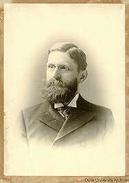 Crowell Presenta su libro " Commission on the Distribution of Farm Products"