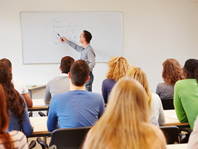 Etapa de las sistematizaciones teóricas (1920-1940)