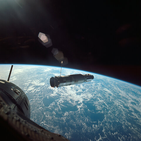 Gemini 10; Meeting an AVT