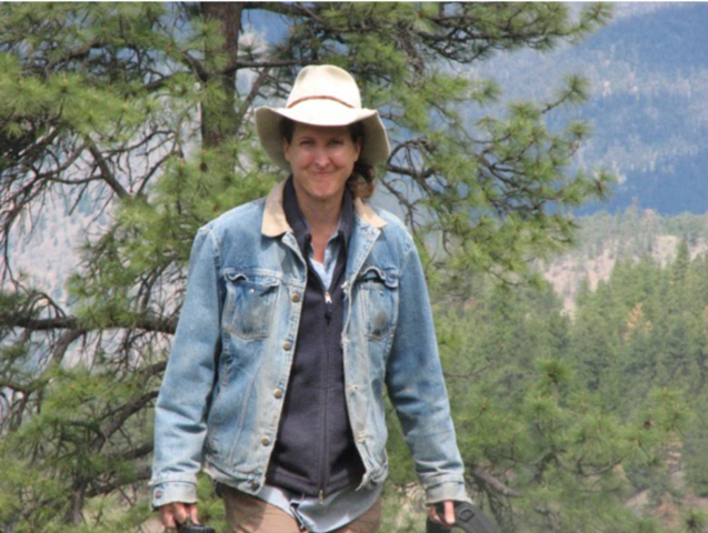 Anna Prentiss received PHD