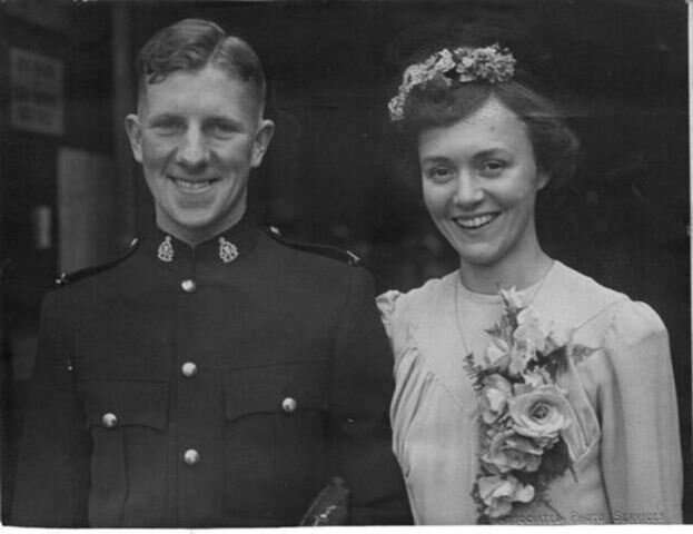 Vladek gets married to Anja