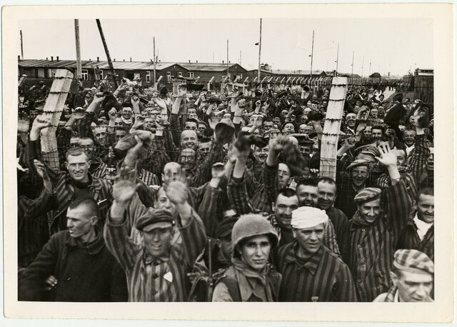 The American army frees all of the camp prisioners at Dachau