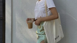 Timeline: Evolution of women's fashion