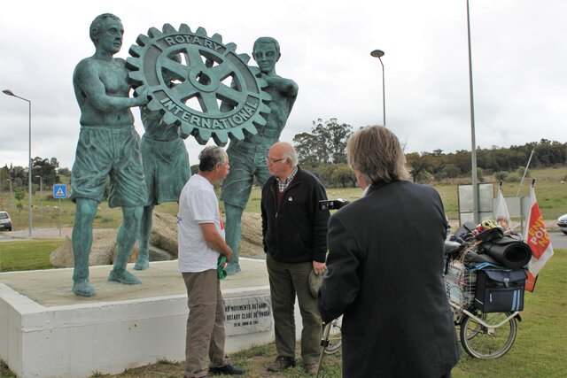 Visita ao Monumento aos Rotários